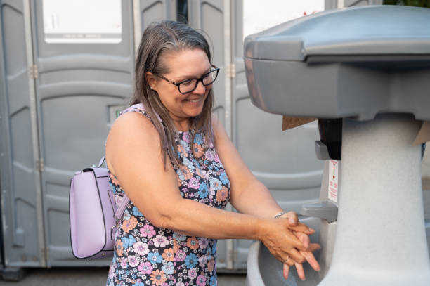 Best Portable bathroom rental  in Yaeyville, NC